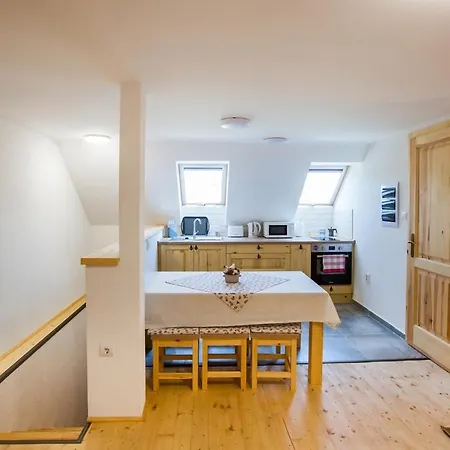 Bakony-cinca Vendeghaz Gasthuis 3*