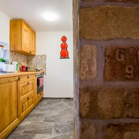 Bakony-cinca Vendeghaz Gasthuis